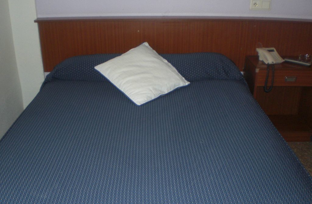 Hotel Nuria El Campello Bagian luar foto