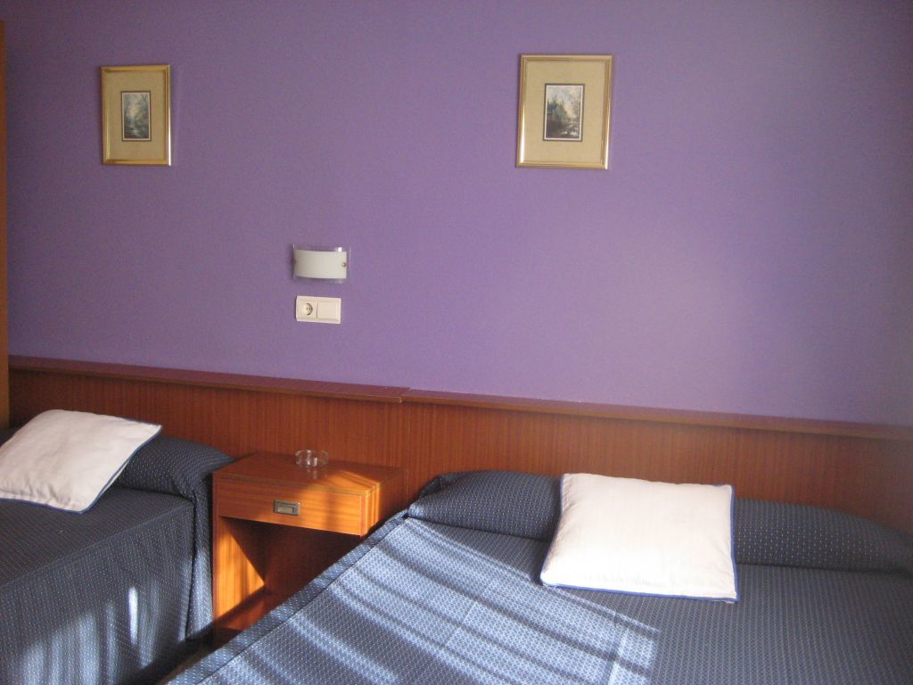 Hotel Nuria El Campello Bagian luar foto